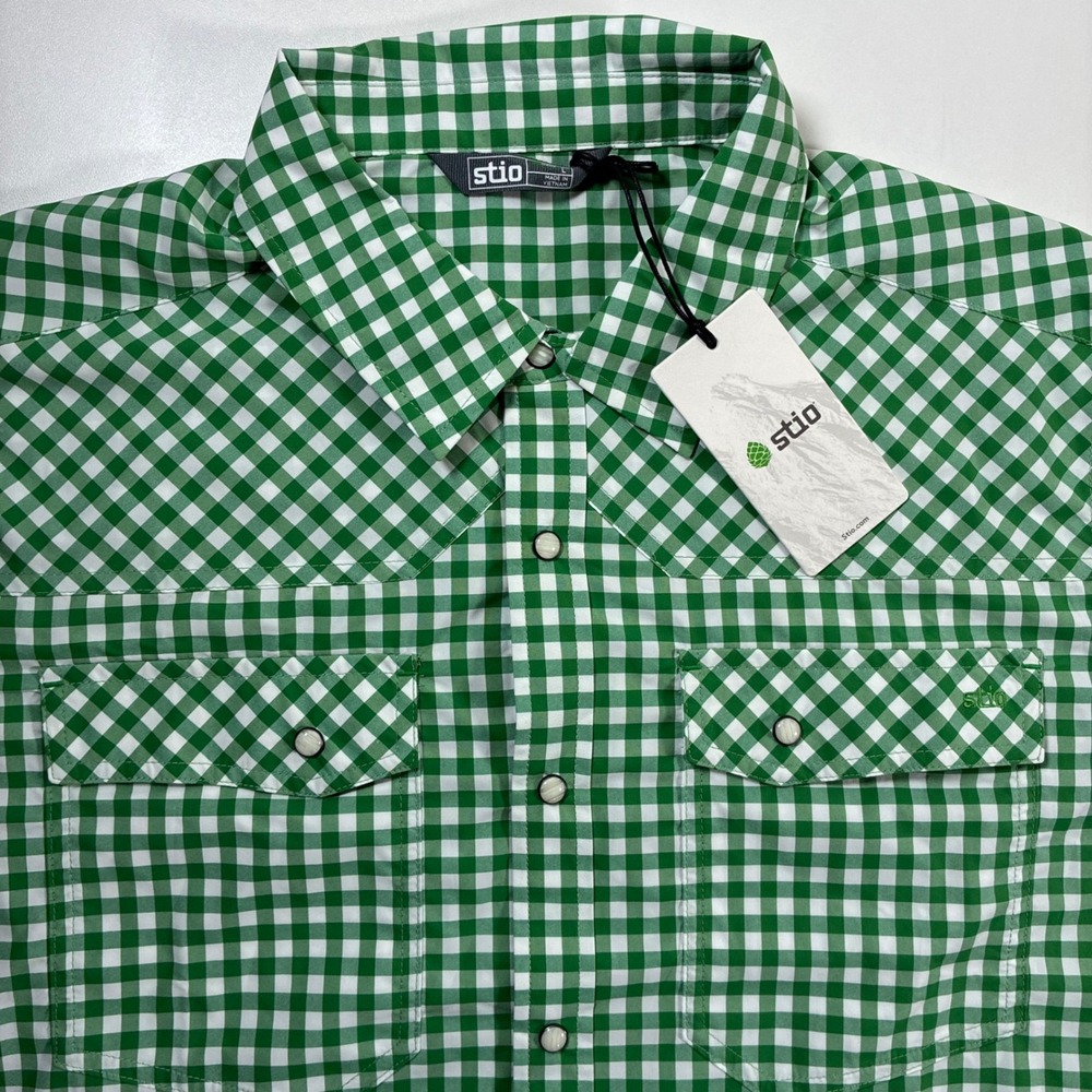 NEW Stio Eddy SS Pearl Snap Shirt Large Green Gingham Check Western Technical